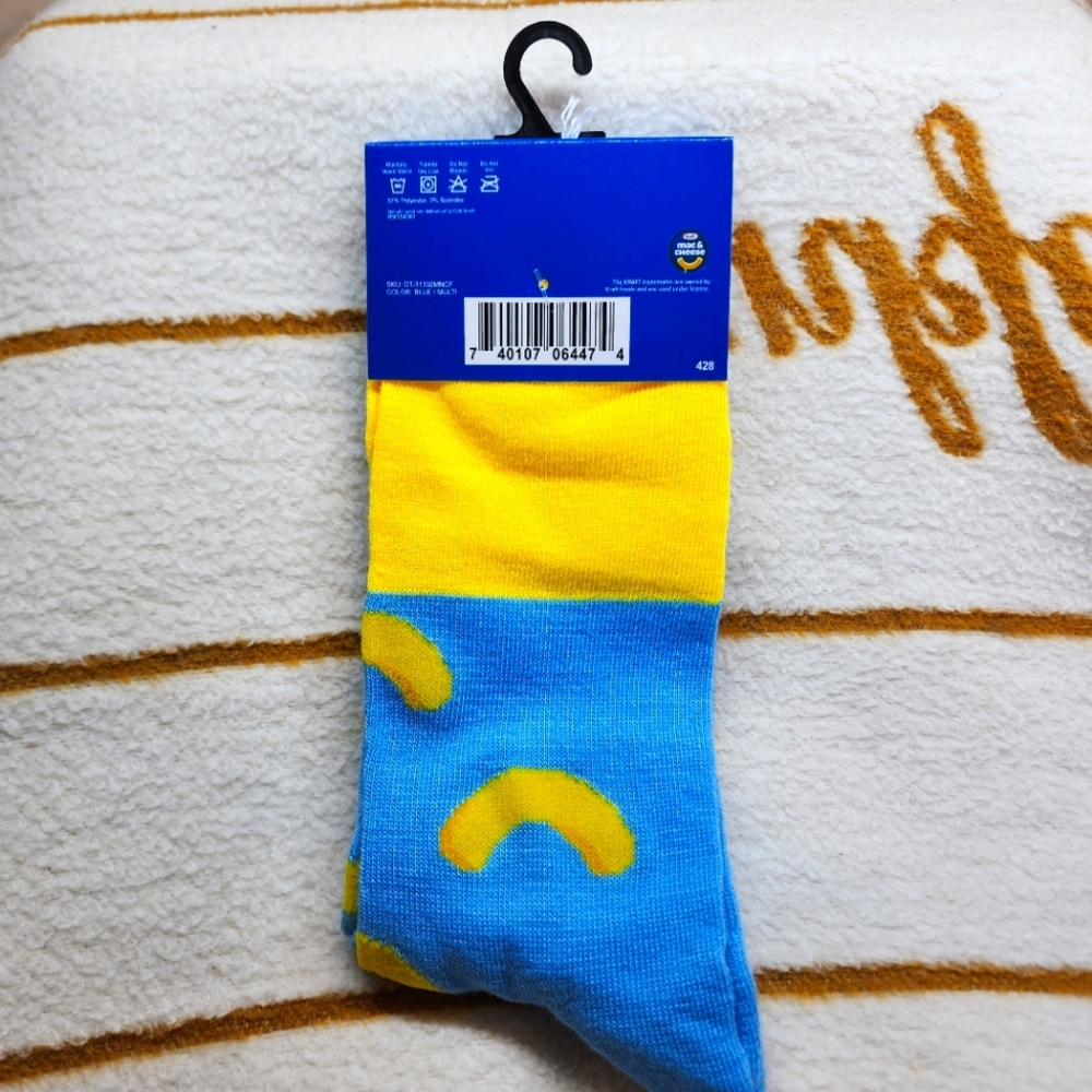 Kraft Macaroni & Cheese Crew Socks. NWT. - Picture 4 of 9